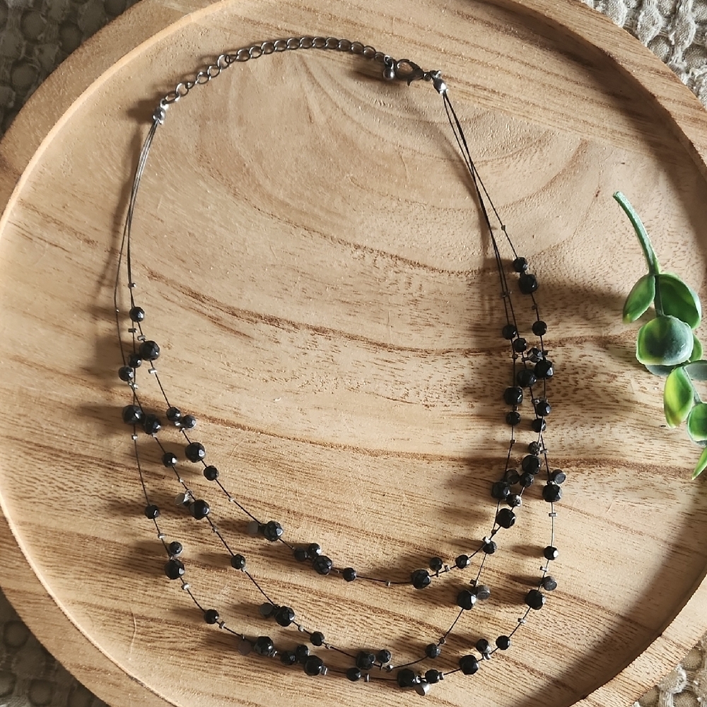 Elegant Black Beaded Necklace
